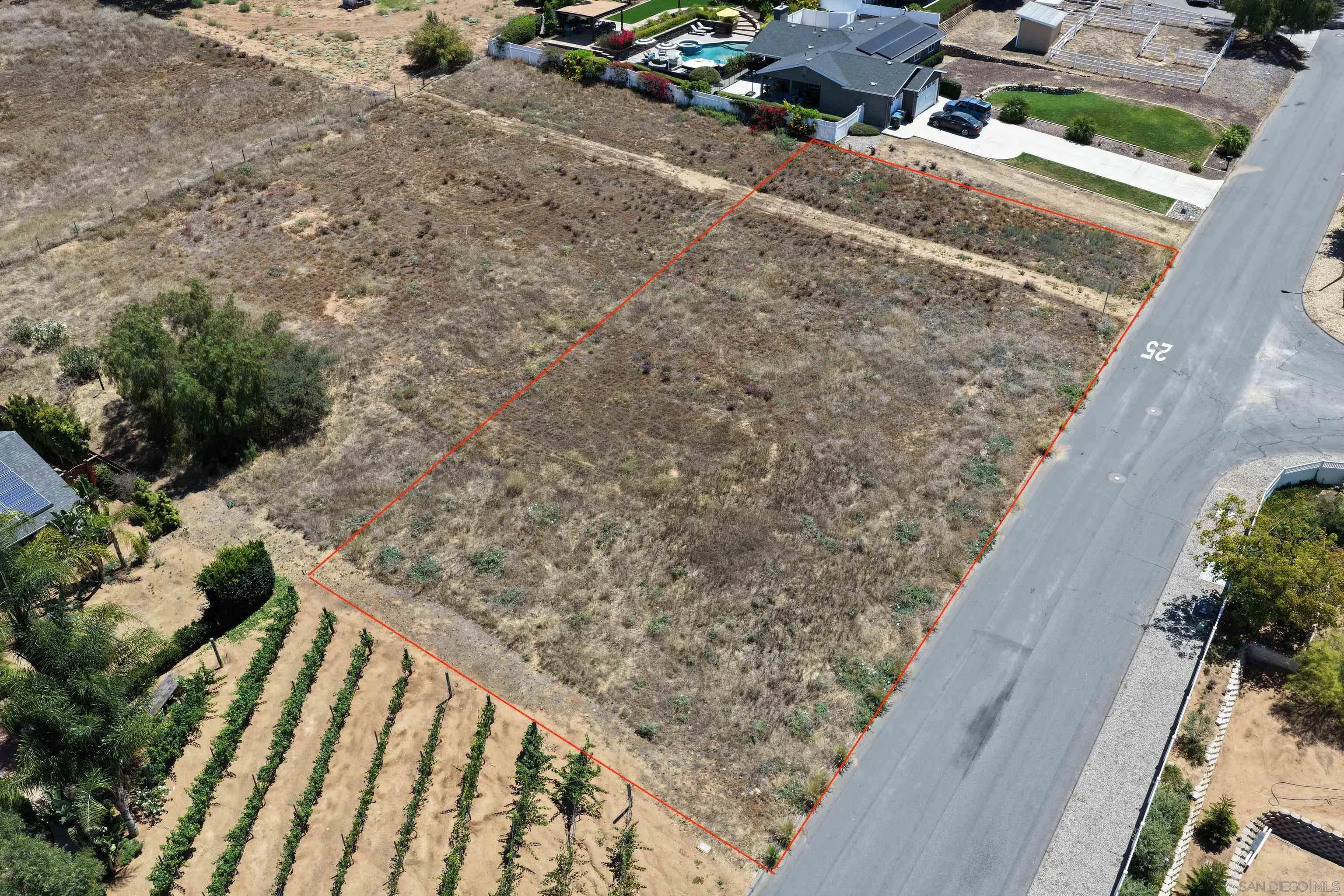 14444 Twin Peaks Road Poway, CA 92064 - Photo 4 of 40