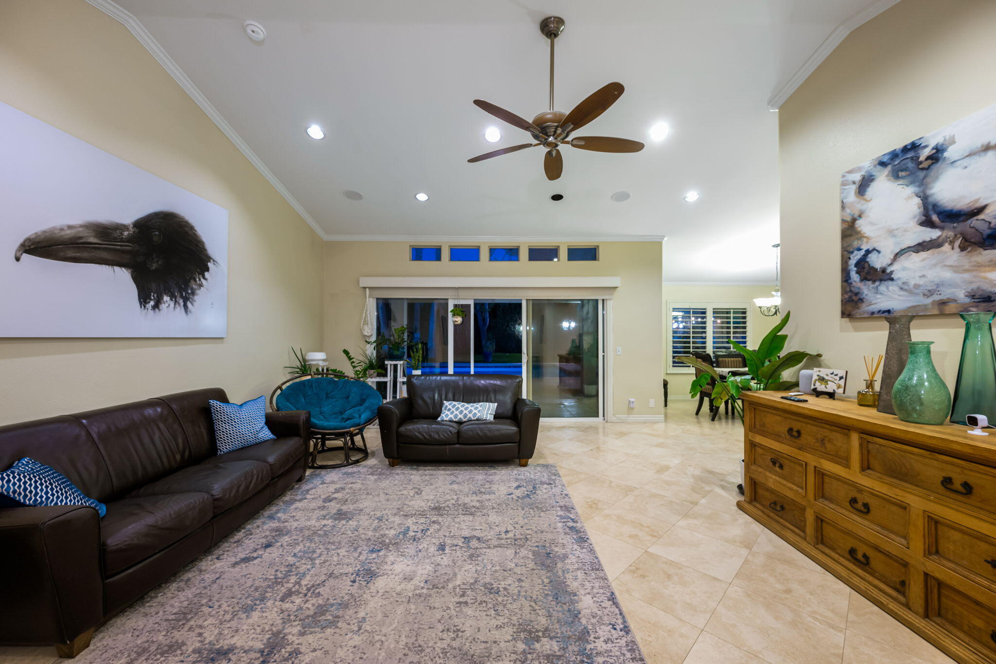 39790 Regency Way Palm Desert, CA 92211 - Photo 26 of 59 a living room with furniture