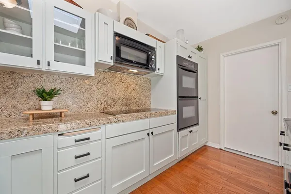 $779,000 | 3925 Orangewood Drive, Fair Oaks, CA 95628