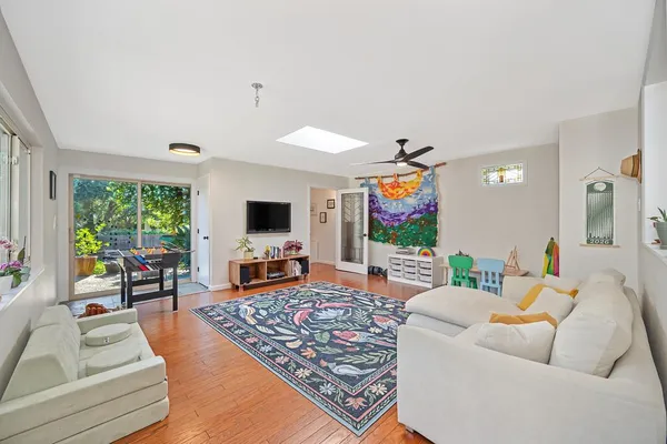 $779,000 | 3925 Orangewood Drive, Fair Oaks, CA 95628