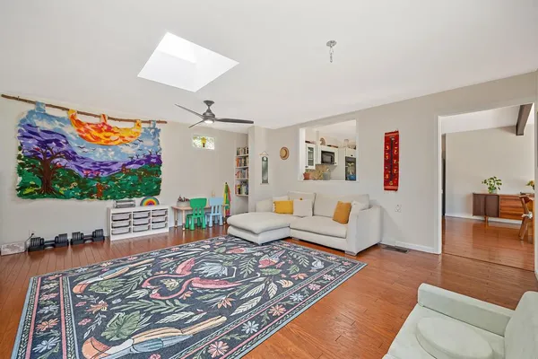 $779,000 | 3925 Orangewood Drive, Fair Oaks, CA 95628