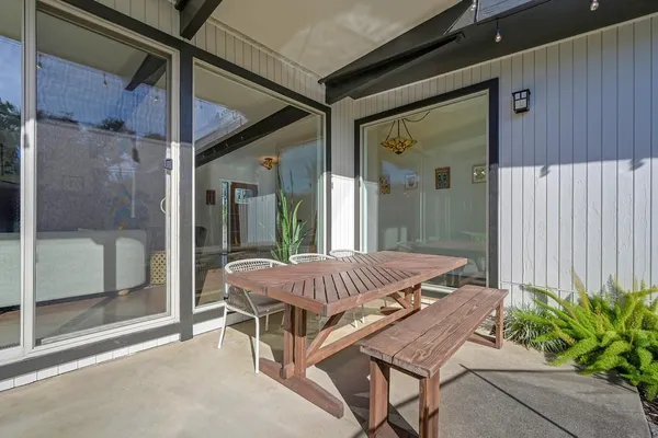 $779,000 | 3925 Orangewood Drive, Fair Oaks, CA 95628