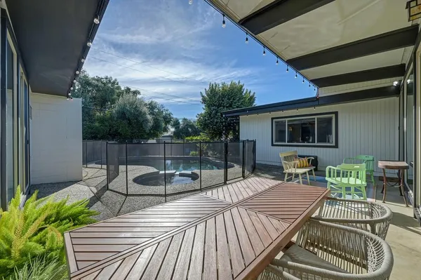 $779,000 | 3925 Orangewood Drive, Fair Oaks, CA 95628