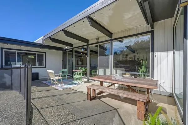 $779,000 | 3925 Orangewood Drive, Fair Oaks, CA 95628