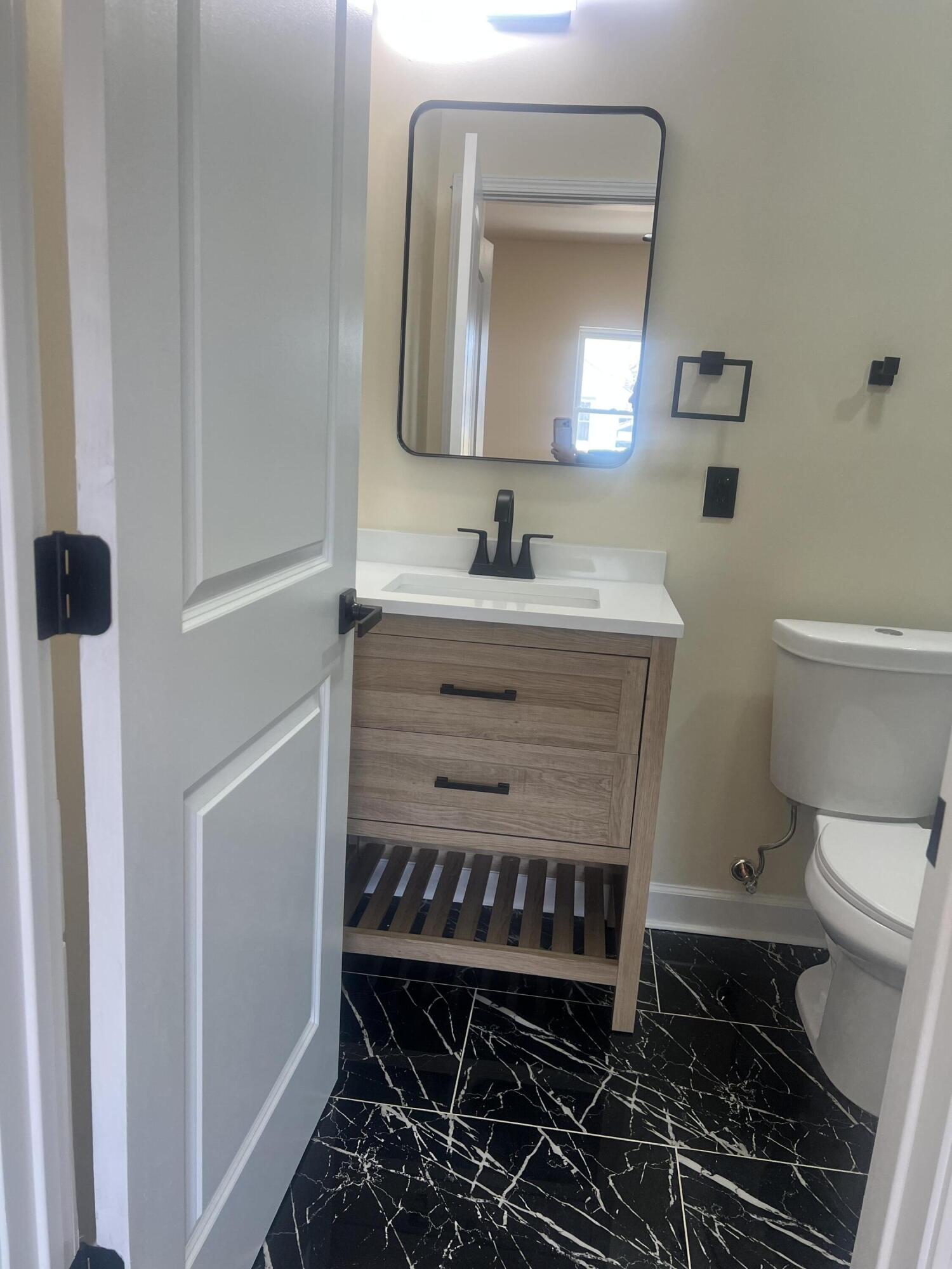 6407 Harrison Avenue Hammond, IN 46324 - Photo 14 of 41 1500x2000