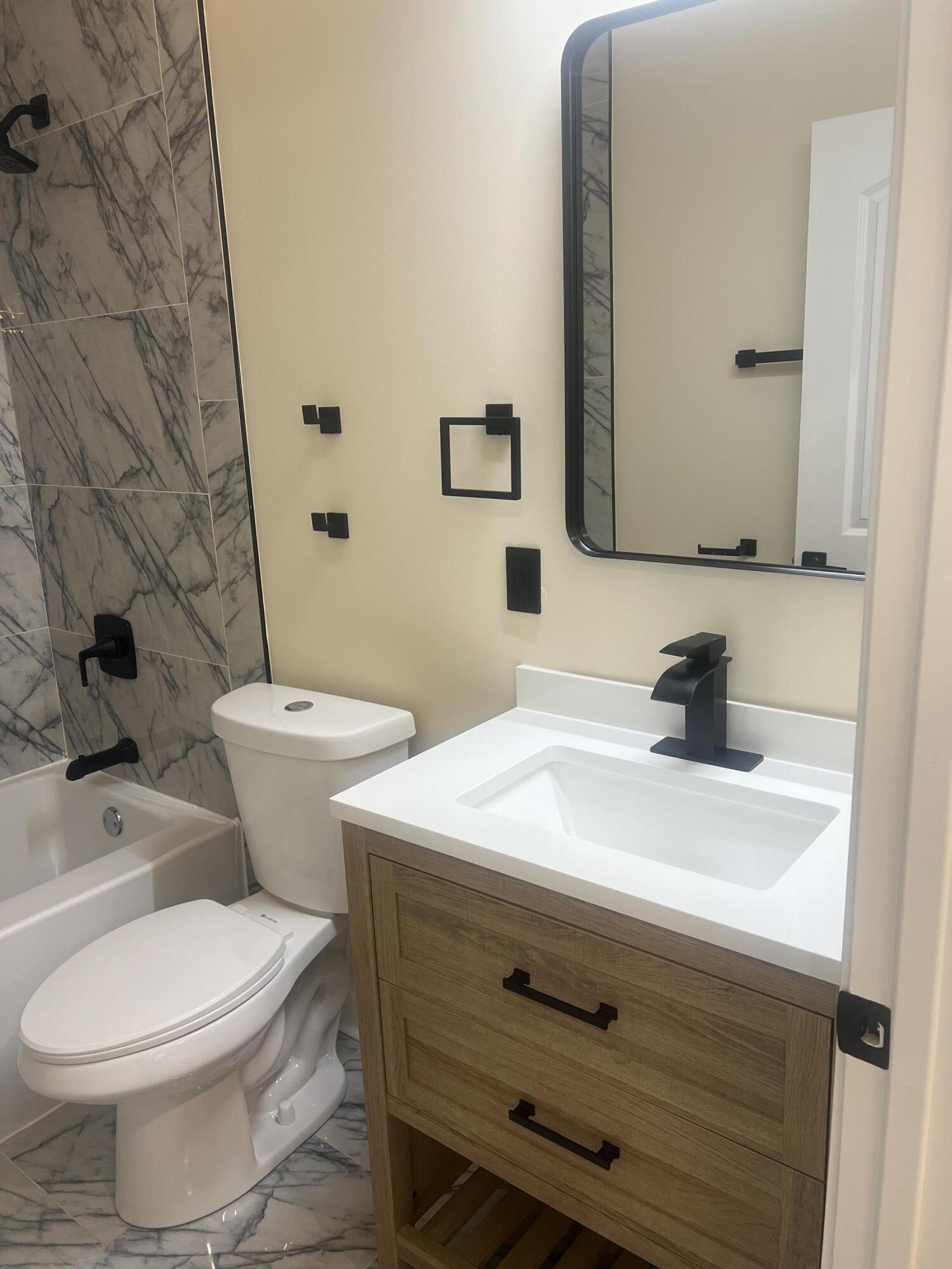 6407 Harrison Avenue Hammond, IN 46324 - Photo 22 of 41 1500x2000