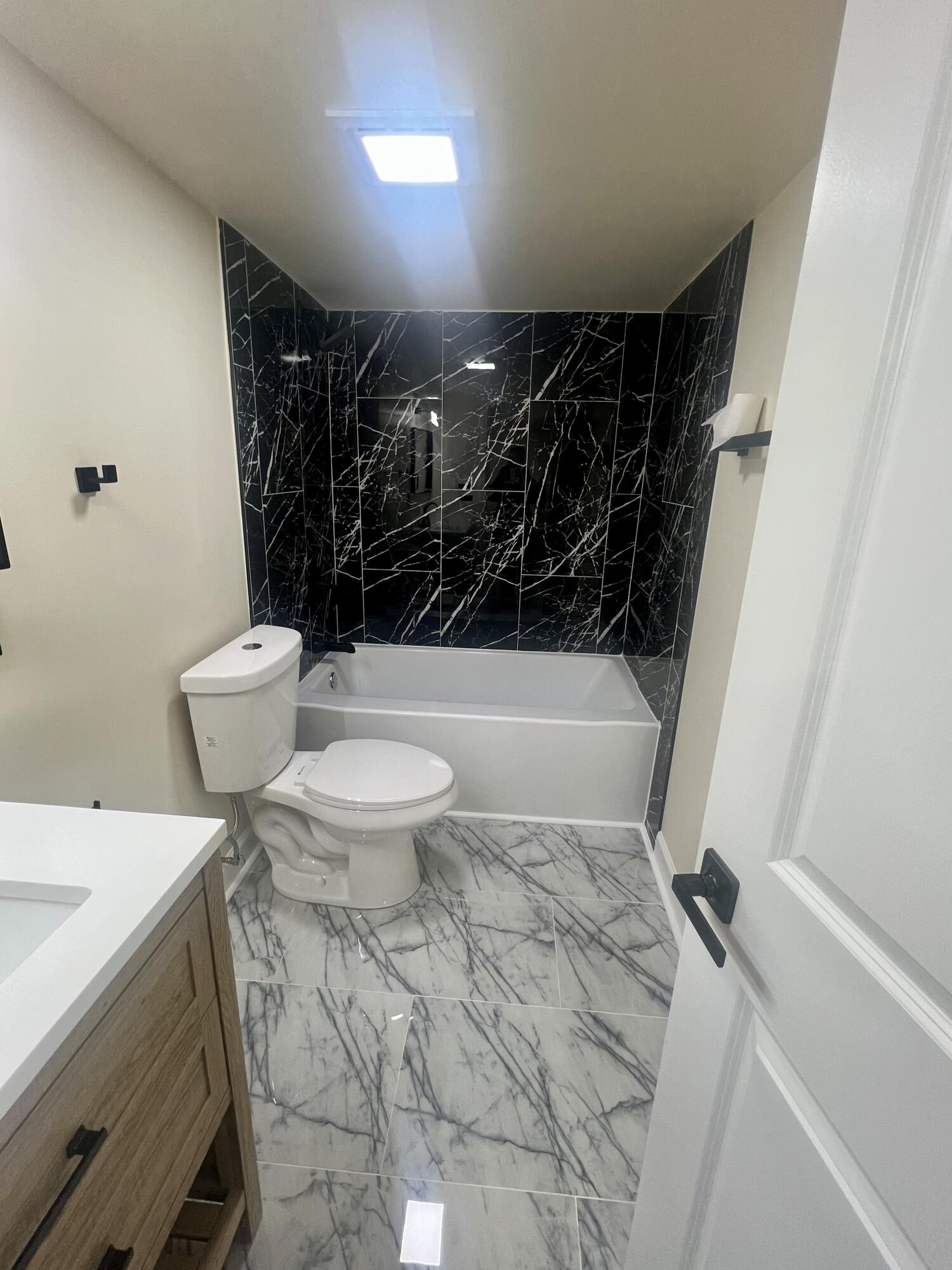 6407 Harrison Avenue Hammond, IN 46324 - Photo 29 of 41 1500x2000
