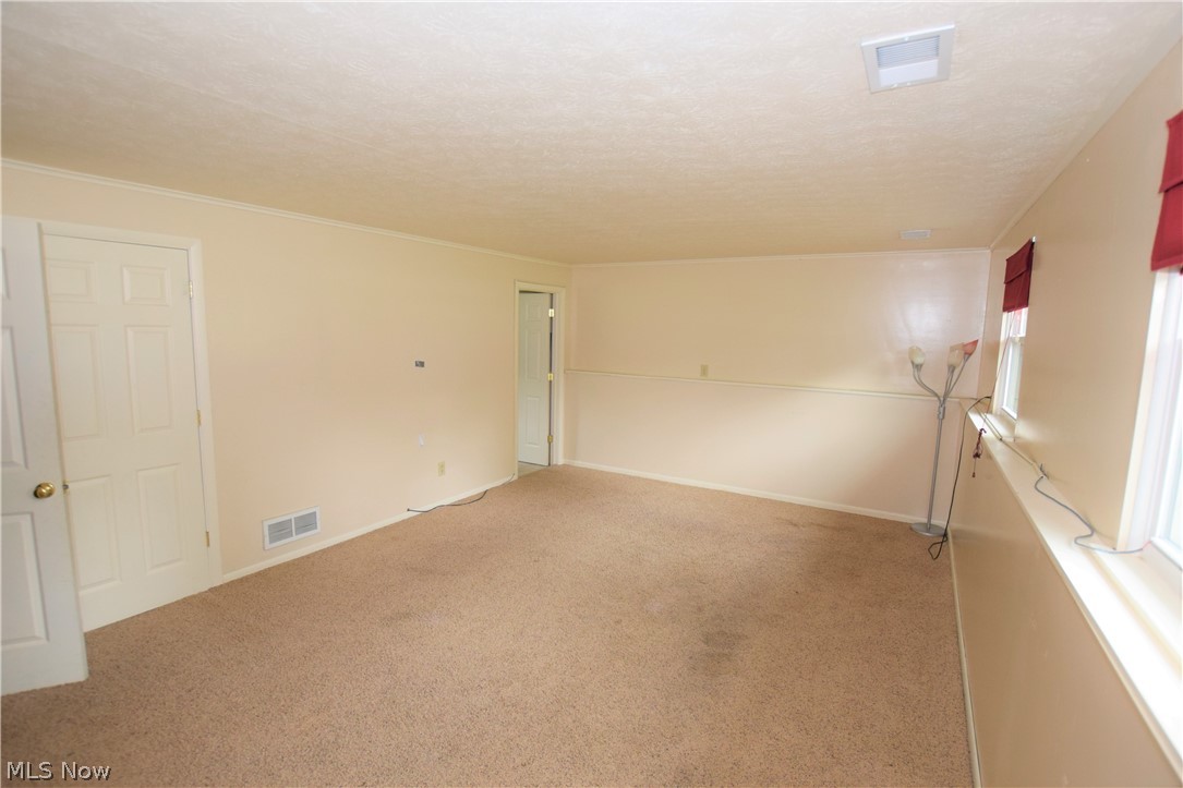 1555 Sunnyacres Road Akron, OH 44321 - Photo 17 of 21