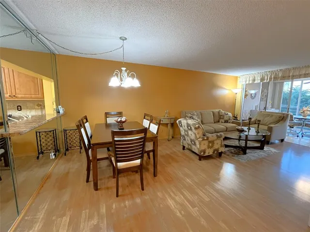 $2,500 | 9501 Seagrape Drive, Unit 305, Davie, FL 33324