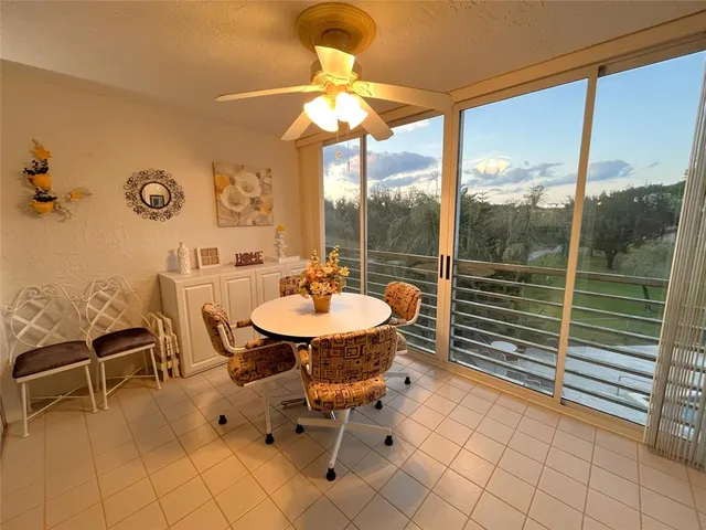 $2,500 | 9501 Seagrape Drive, Unit 305, Davie, FL 33324