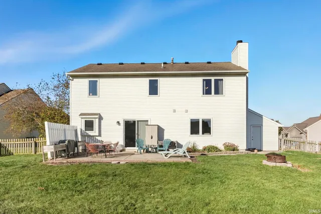 $349,900 | 3113 Pinoak Court, Fort Wayne, IN 46814