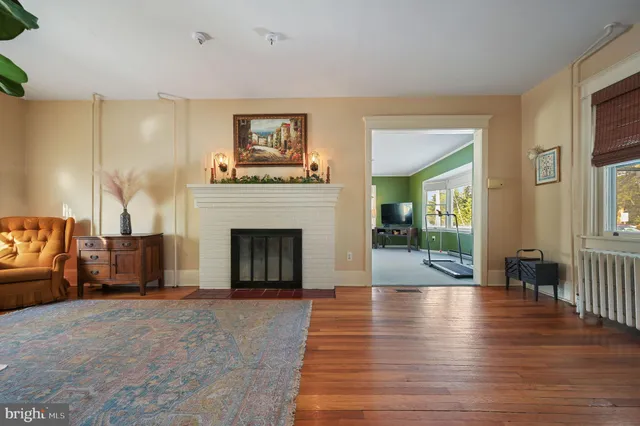 $330,000 | 104 East Third Street, Wyoming, DE 19934