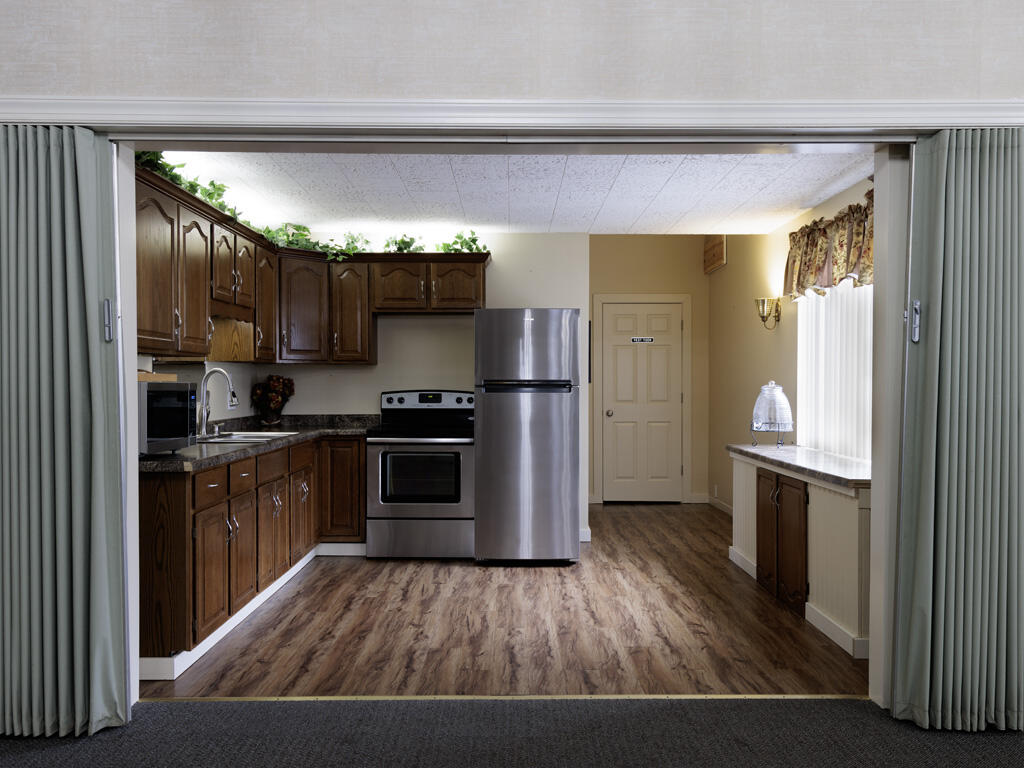 208 West Erie Street Albion, MI 49224 - Photo 12 of 57 2G9A5434