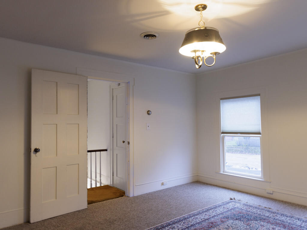 208 West Erie Street Albion, MI 49224 - Photo 34 of 57 2G9A5841