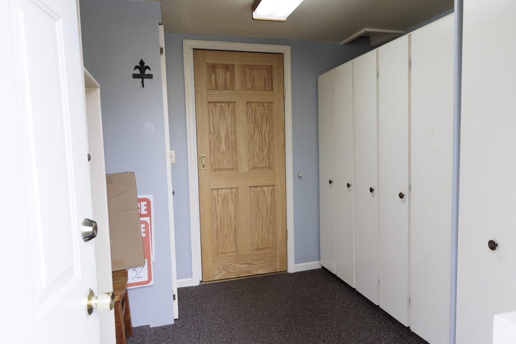 208 West Erie Street Albion, MI 49224 - Photo 41 of 57 2G9A6385