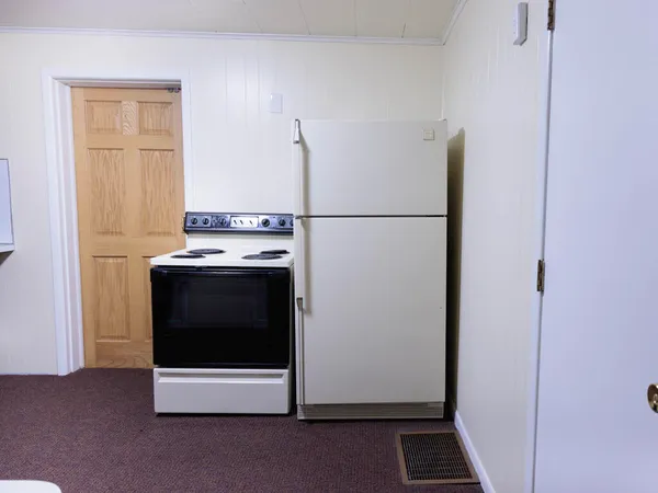 $250,000 | 208 West Erie Street, Albion, MI 49224