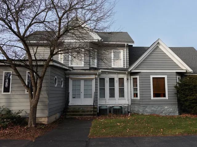 $250,000 | 208 West Erie Street, Albion, MI 49224