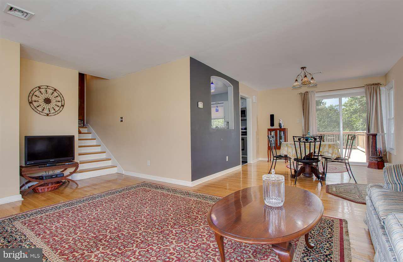 504 Clinton Road Harrisburg, PA 17109 - Photo 5 of 25 Gallery Image 5