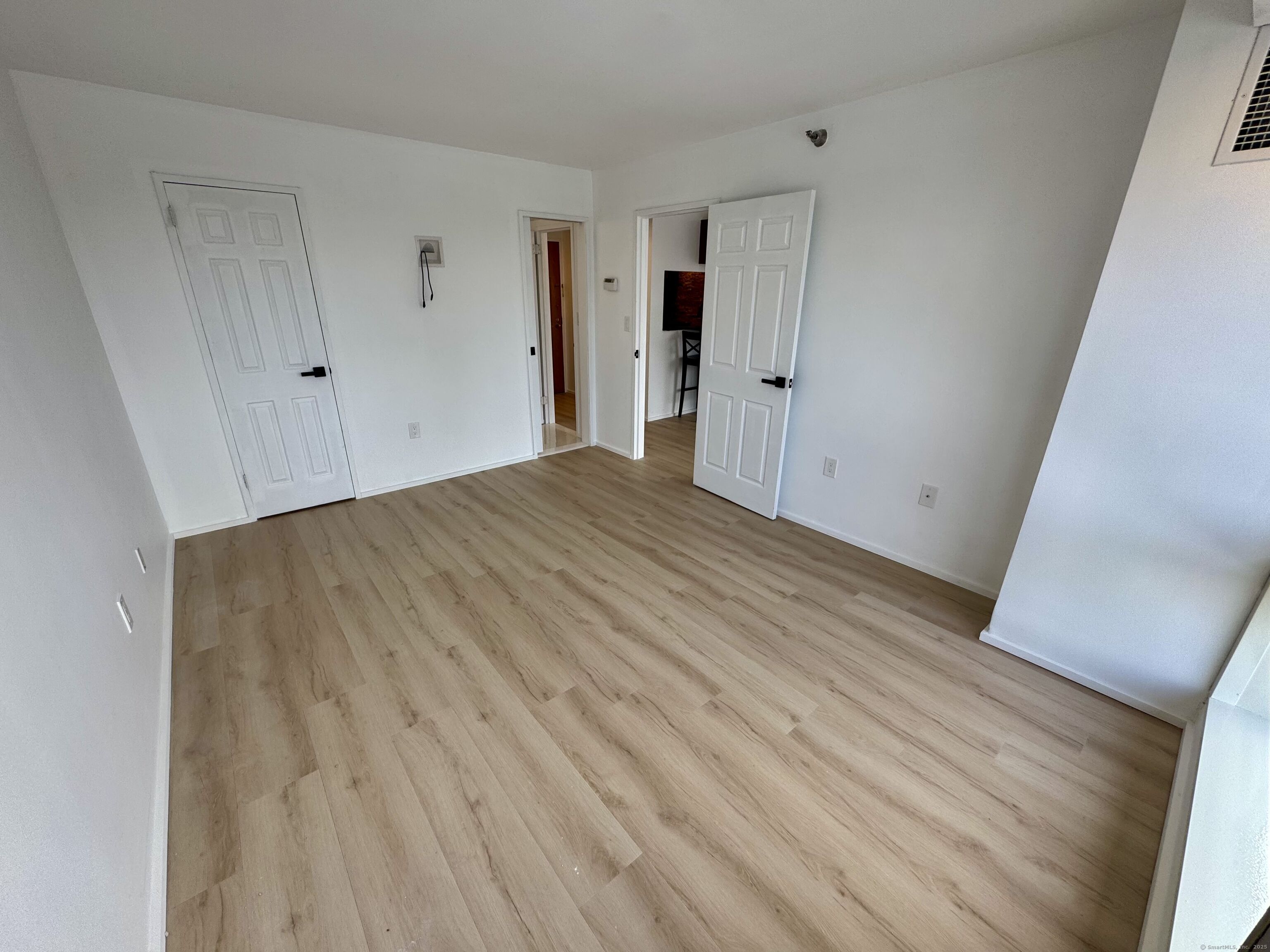 127 Greyrock Place, Unit 1409 Stamford, CT 06901 - Photo 13 of 18