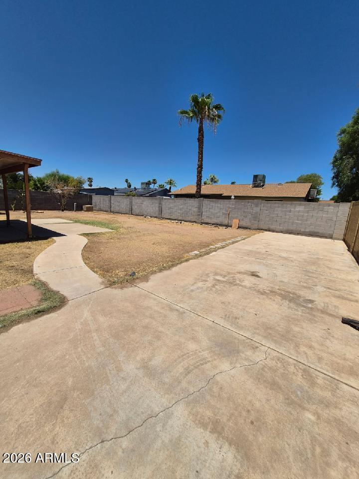 4008 West Laurel Lane Phoenix, AZ 85029 - Photo 6 of 10 a view of a swimming pool and an trees