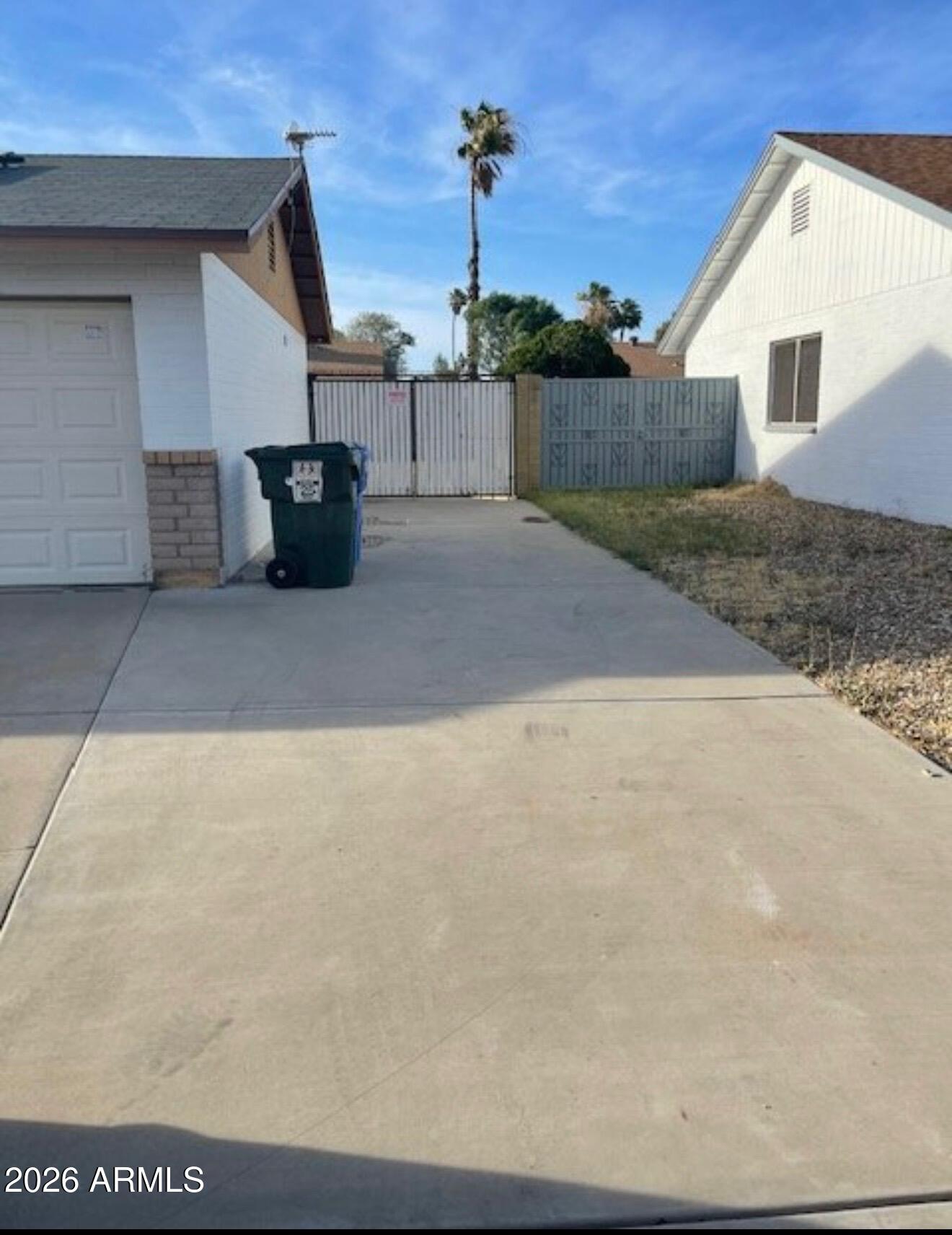 4008 West Laurel Lane Phoenix, AZ 85029 - Photo 10 of 10 a front view of a house with a yard