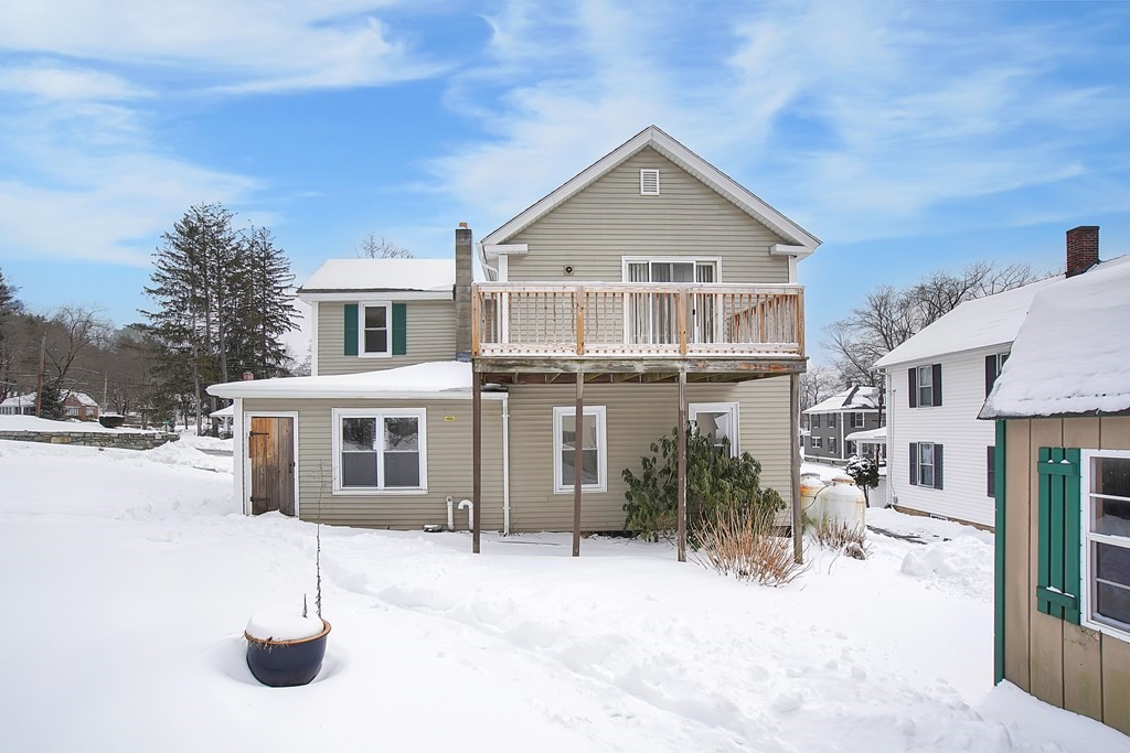 18 Holbrook Street Palmer, MA 01069 - Photo 2 of 24