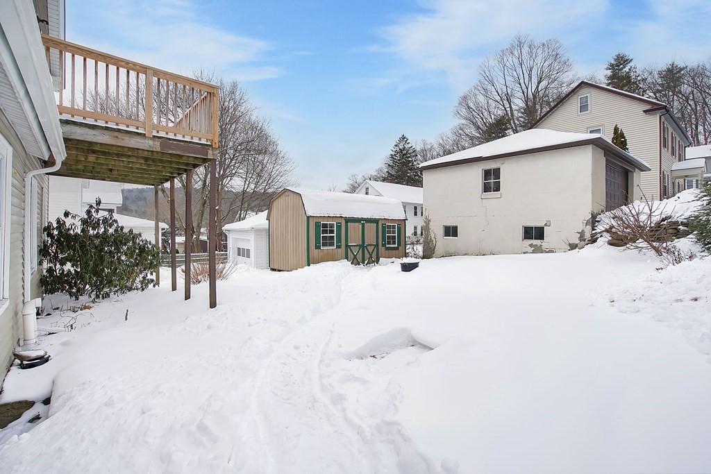 18 Holbrook Street Palmer, MA 01069 - Photo 21 of 24