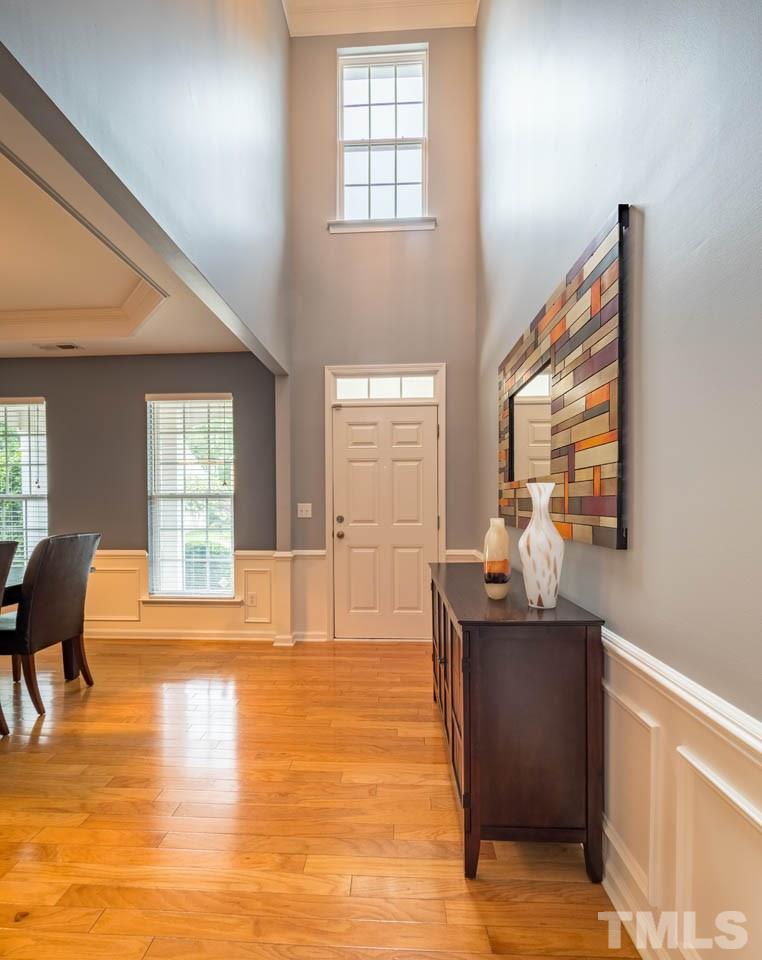 5447 Shaker Heights Lane Raleigh, NC 27613 - Photo 4 of 29 Gallery Image 4