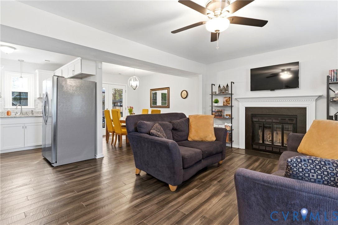 5512 South Jessup Road North Chesterfield, VA 23234 - Photo 3 of 29