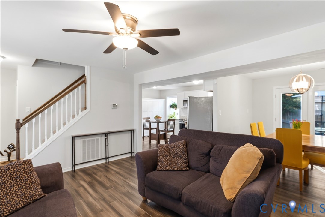 5512 South Jessup Road North Chesterfield, VA 23234 - Photo 4 of 29