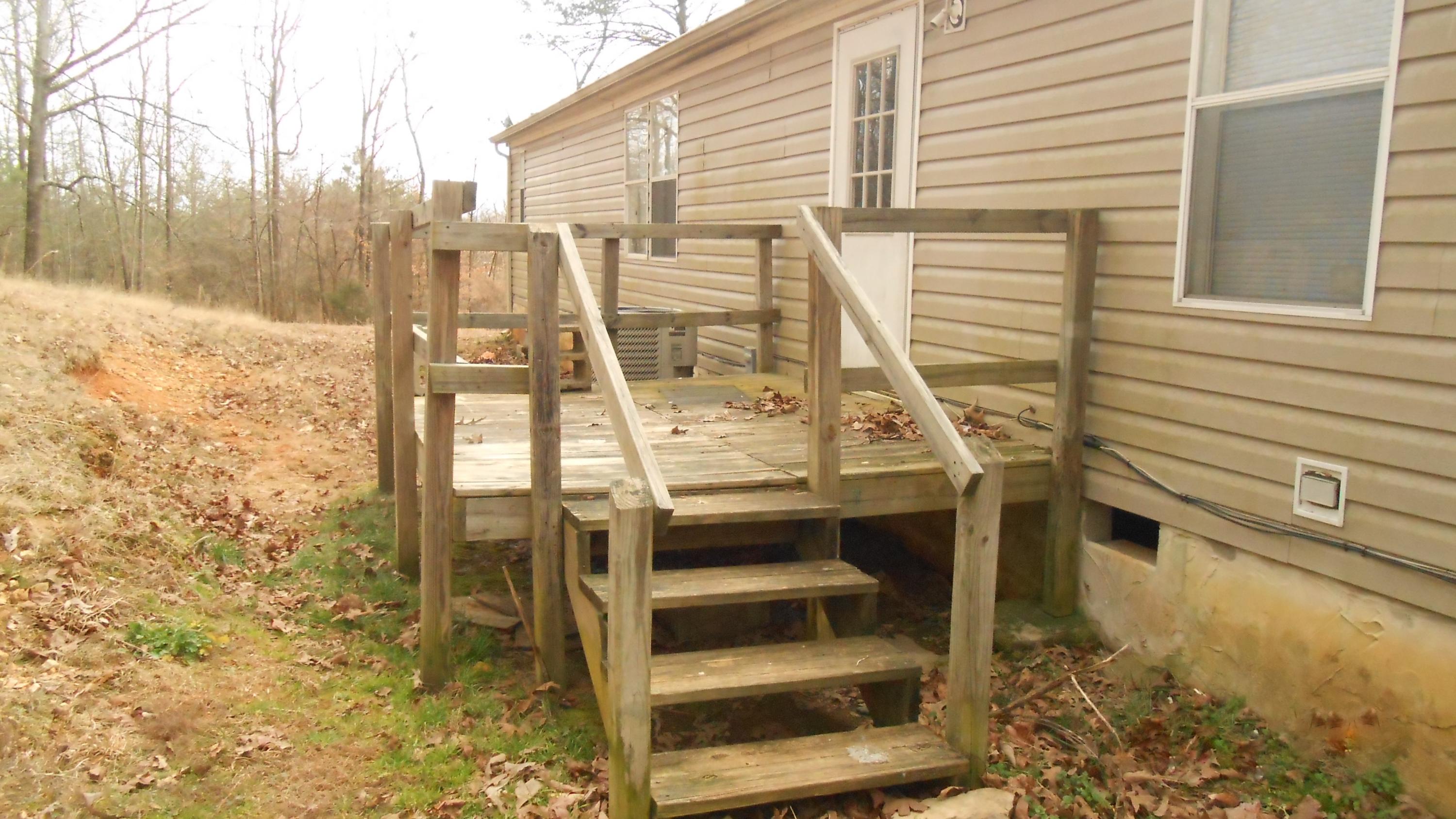 260 Old Wagon Road Northeast Charleston, TN 37310 - Photo 11 of 13 DSCN8467