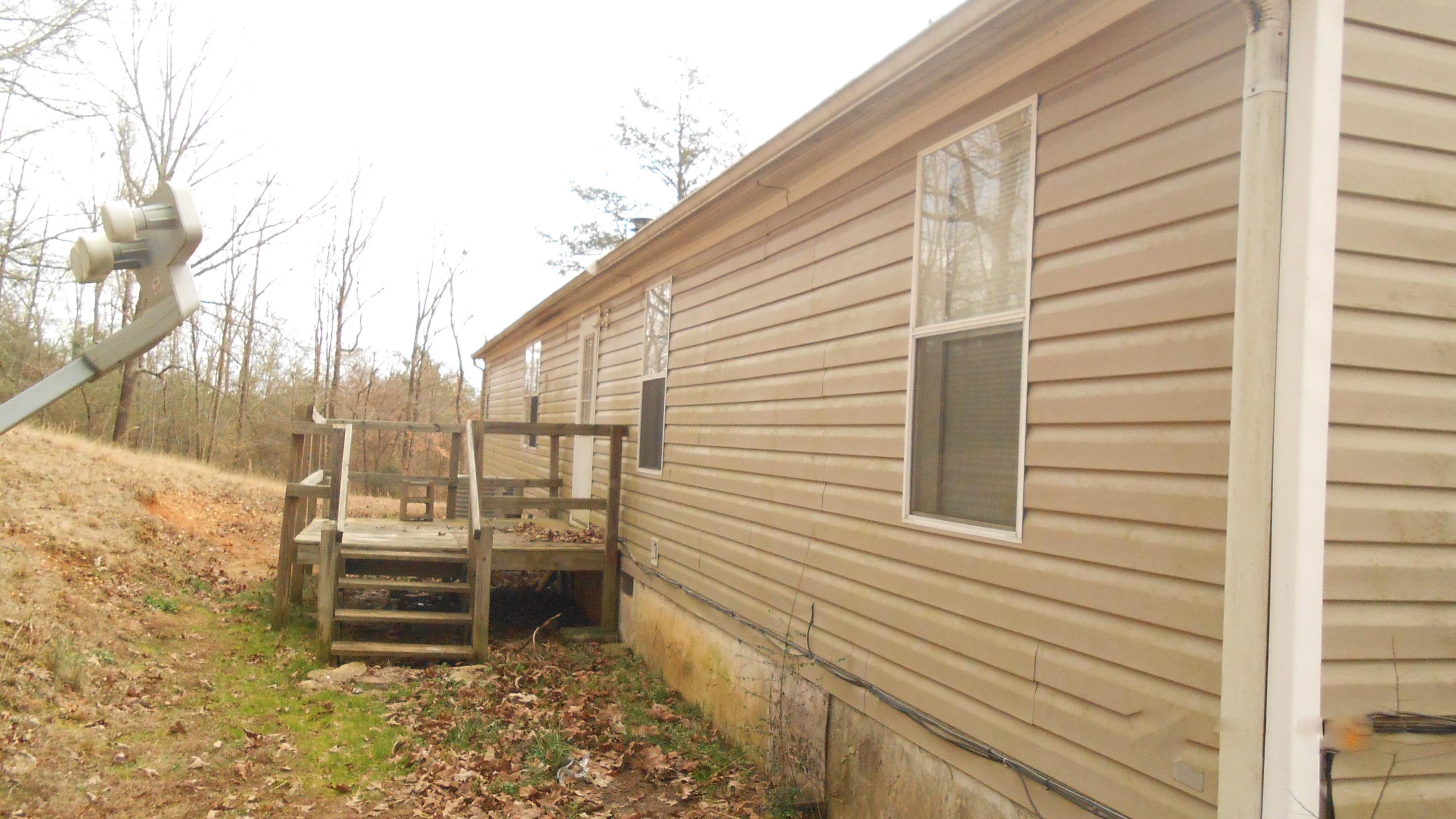 260 Old Wagon Road Northeast Charleston, TN 37310 - Photo 10 of 13 DSCN8466