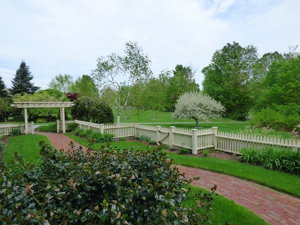 336 Still River Road Harvard, MA 01451 - Photo 5 of 30