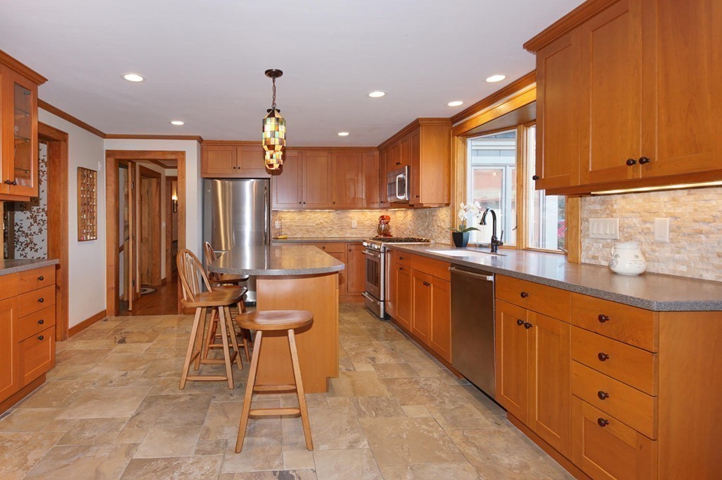 336 Still River Road Harvard, MA 01451 - Photo 10 of 30