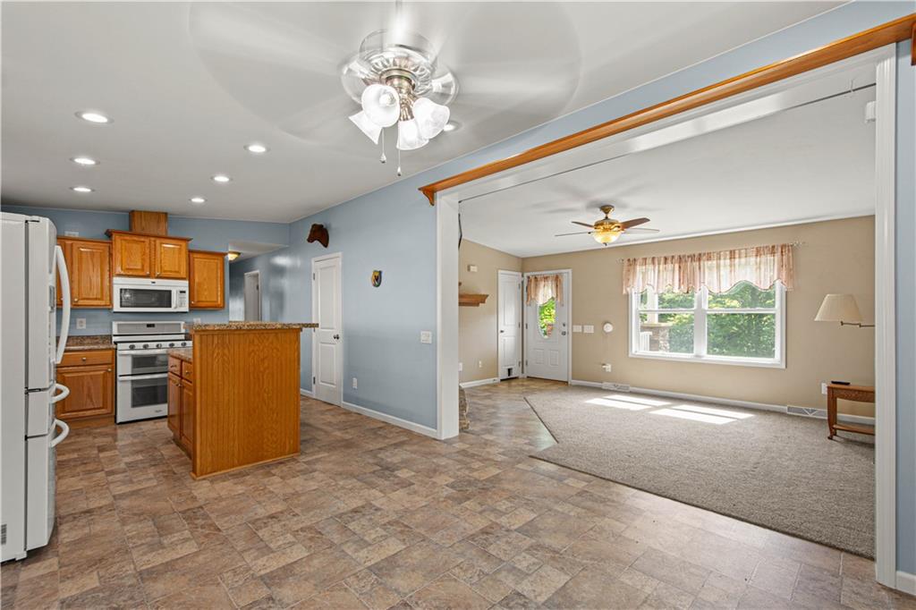 185 Dutch Glory Road Amity, PA 15311 - Photo 10 of 50 Gallery Image 10