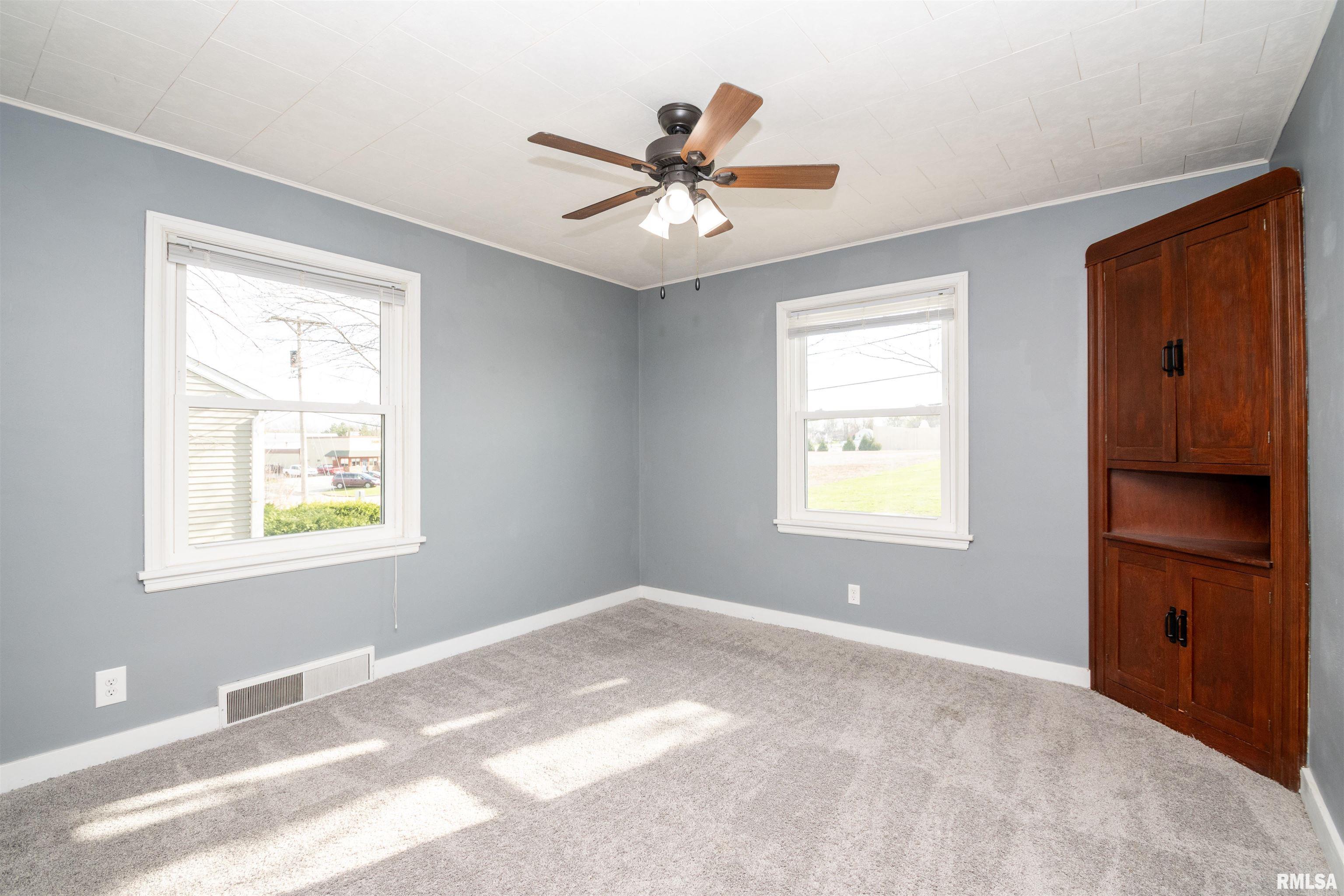 206 South Walnut Street Eureka, IL 61530 - Photo 17 of 41