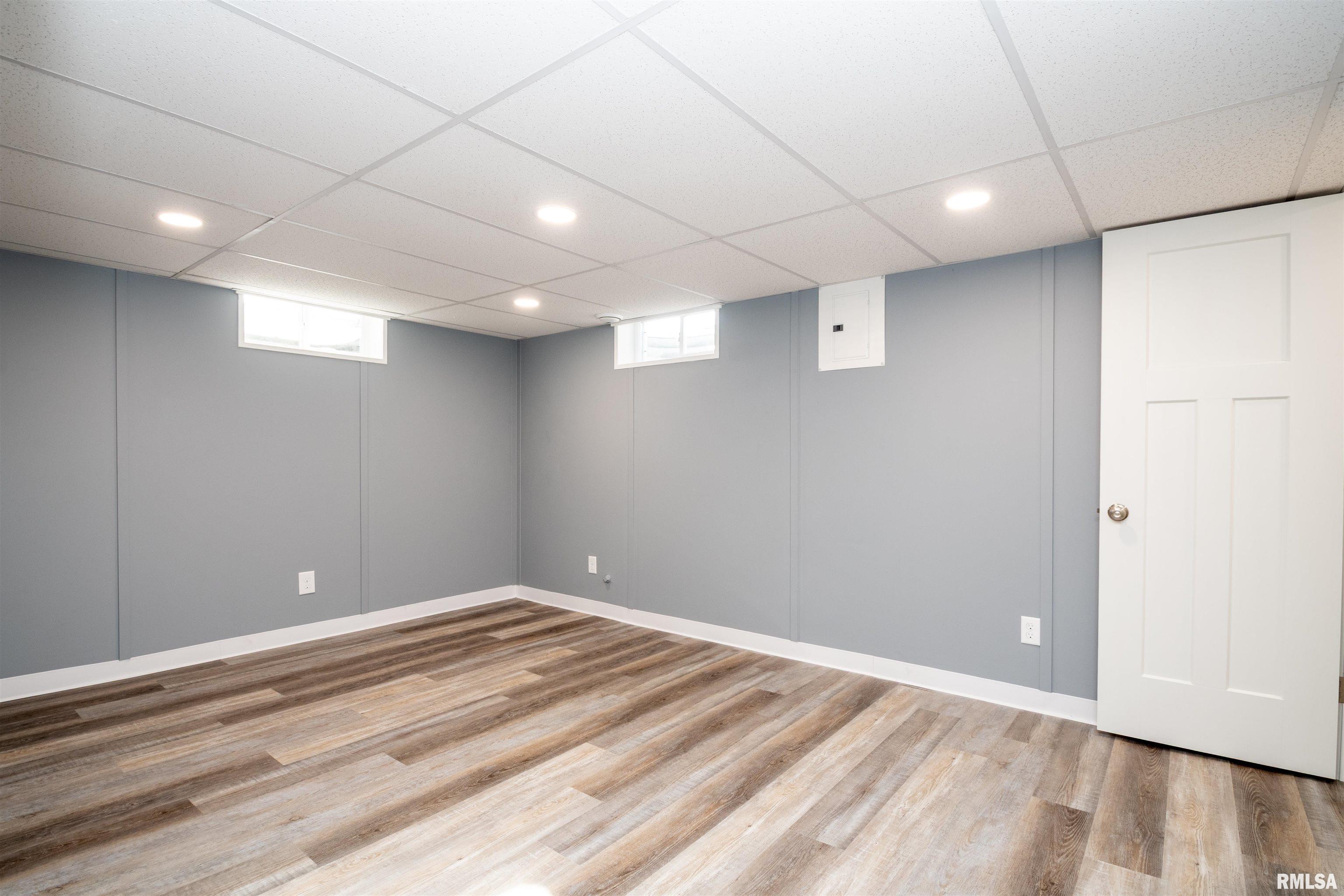 206 South Walnut Street Eureka, IL 61530 - Photo 29 of 41