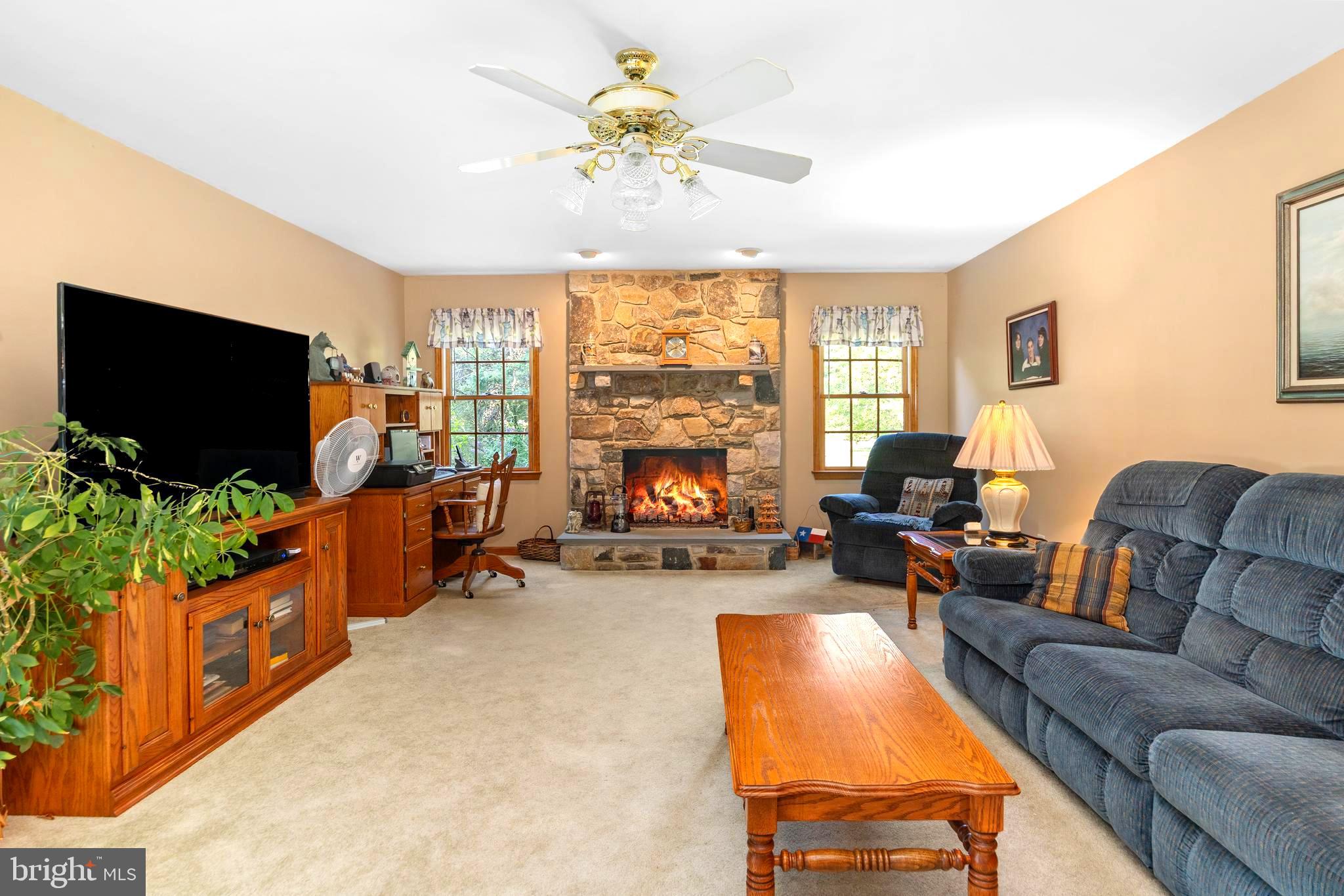 2050 Miller Road Pennsburg, PA 18073 - Photo 13 of 47