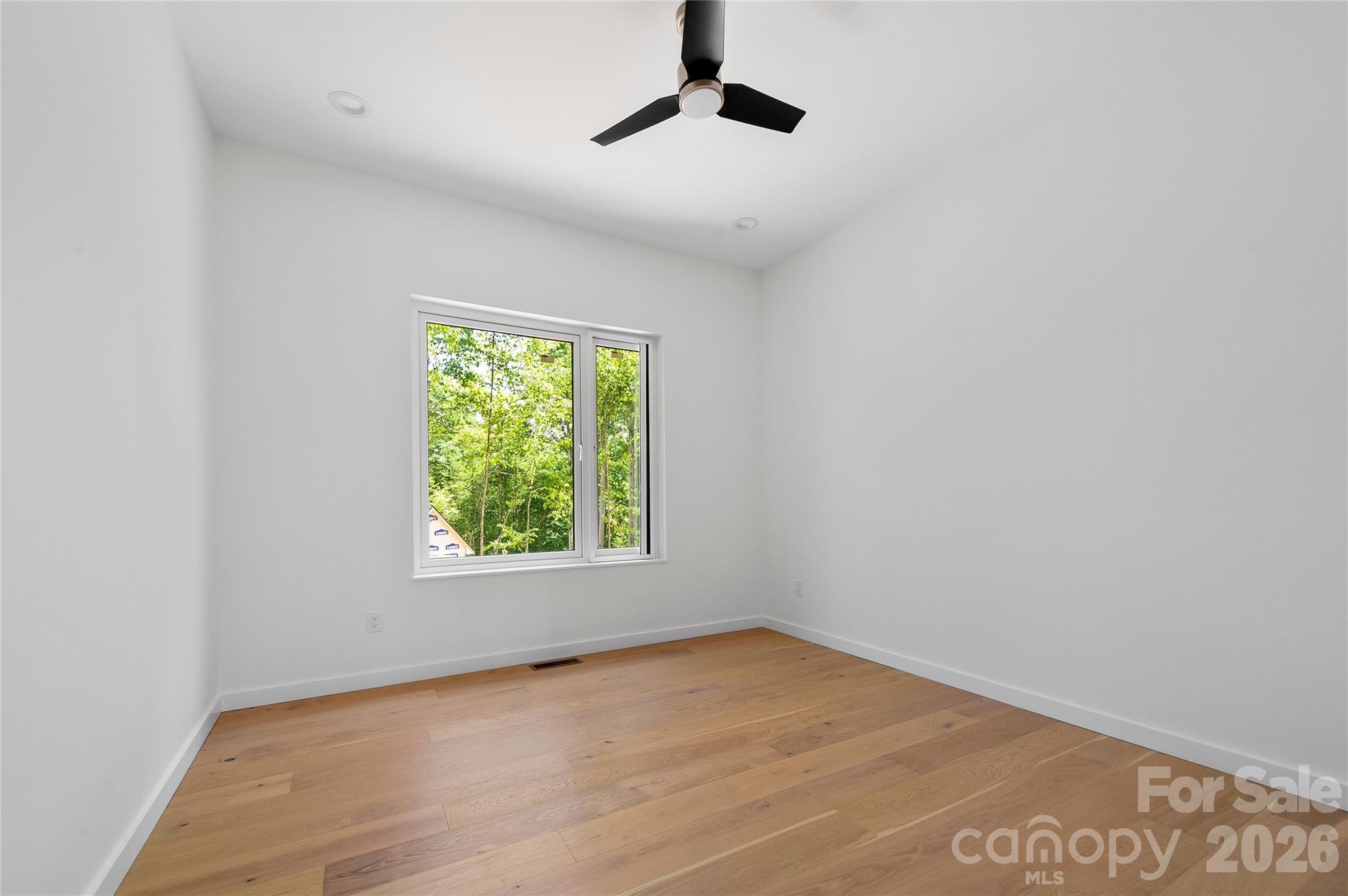 23 Early Spring Way Leicester, NC 28748 - Photo 25 of 32