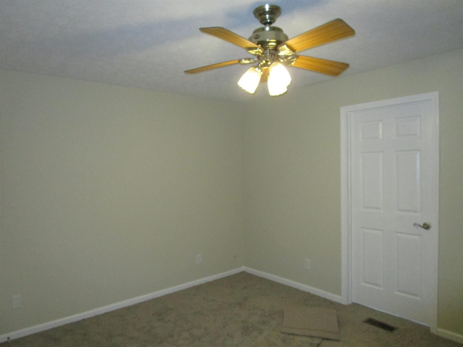 561 Log Lick Road Winchester, KY 40391 - Photo 13 of 37 Photo 13