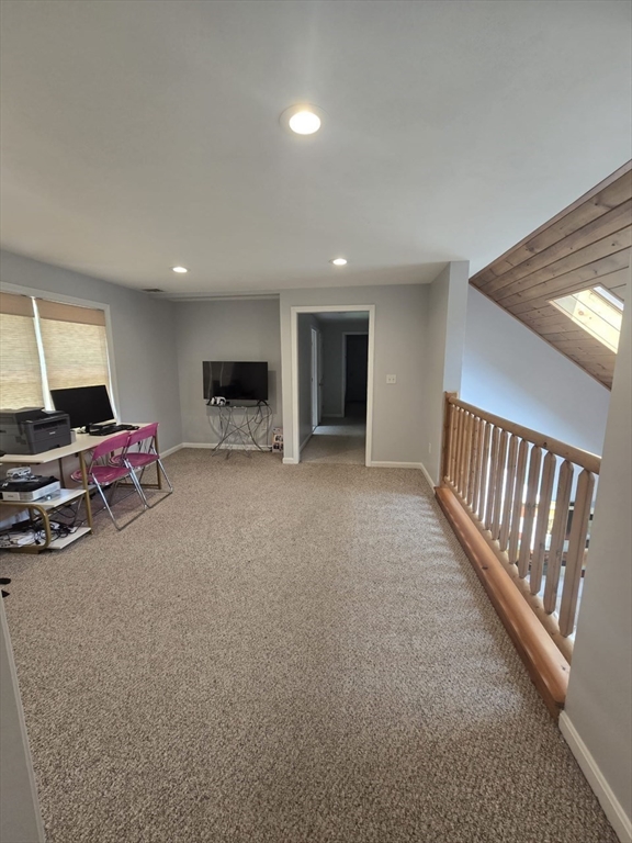20 Farm Pond Road Dracut, MA 01826 - Photo 18 of 38