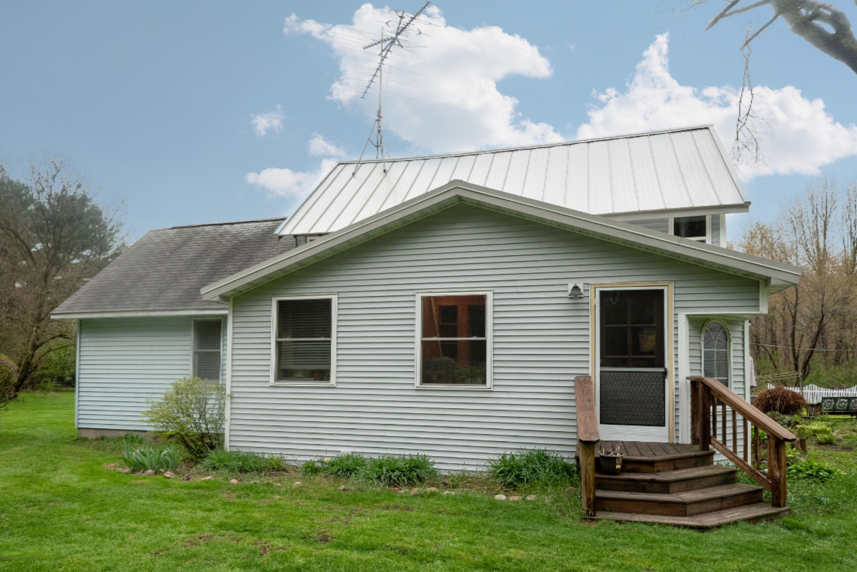 20224 Marcellus Highway Decatur, MI 49045 - Photo 24 of 44 Marcellushwy-16