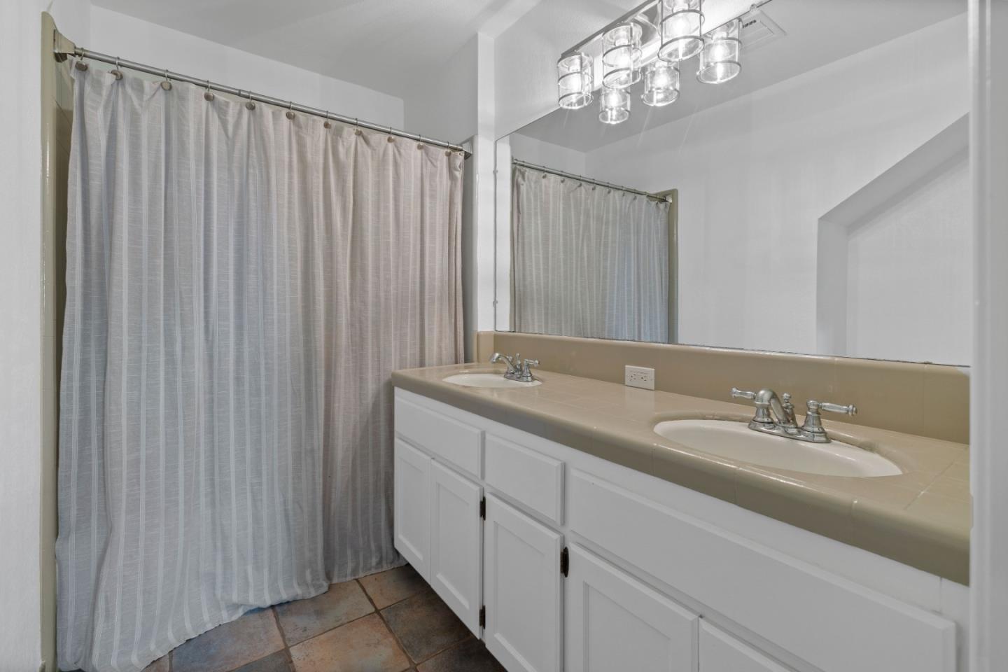 25435 Hutchinson Road Los Gatos, CA 95033 - Photo 16 of 21