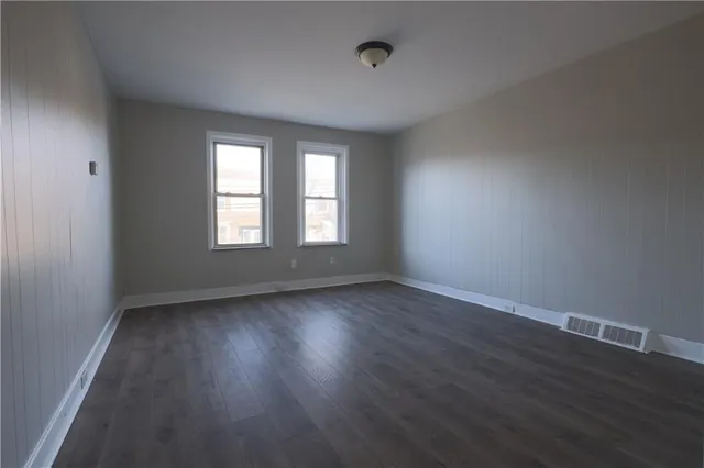 $800 | 531 5th Street Extension, Trafford, PA 15085