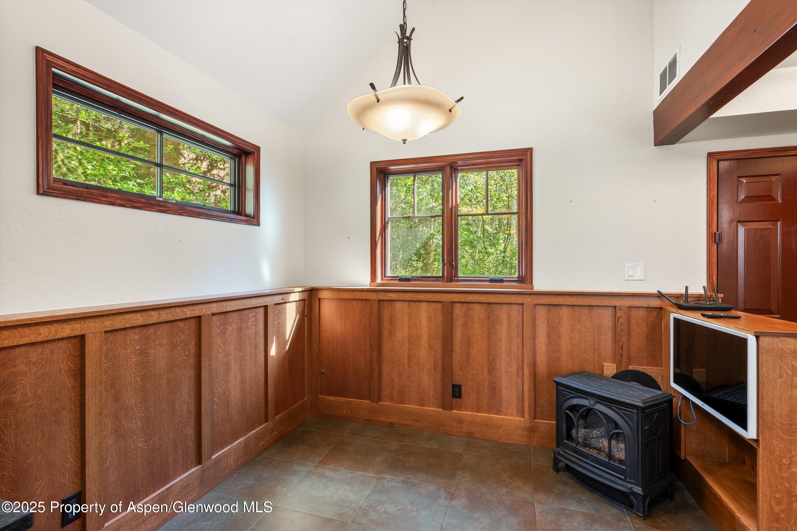 135 Irwin Drive Redstone, CO 81623 - Photo 20 of 46 sitting area with fireplace
