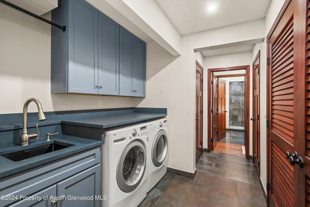 $1,695,000 | 135 Irwin Drive, Redstone, CO 81623