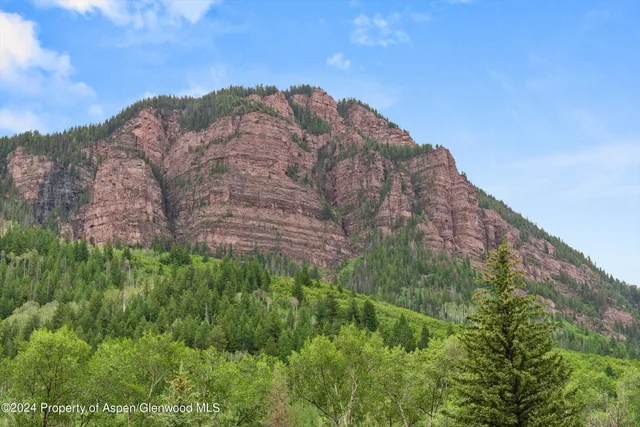 $1,695,000 | 135 Irwin Drive, Redstone, CO 81623