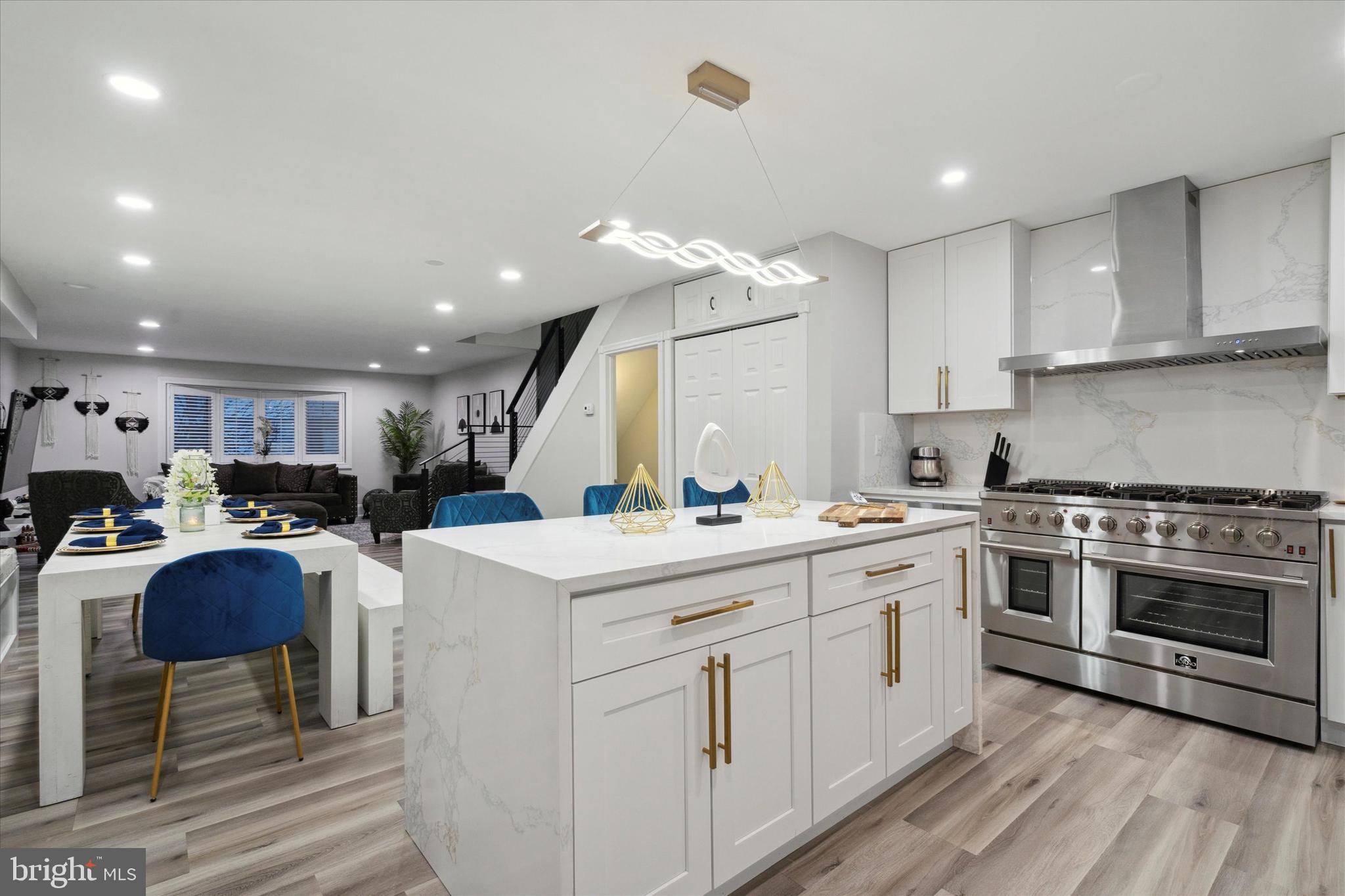 2717 Northview Road Philadelphia, PA 19152 - Photo 9 of 26