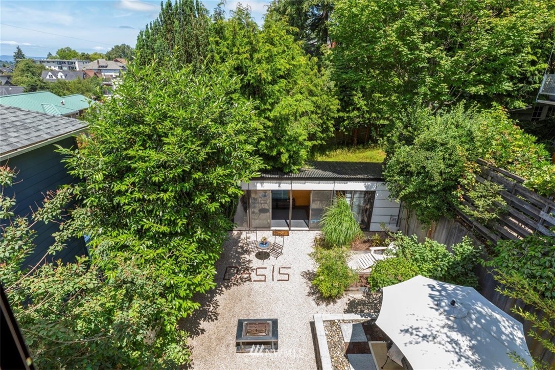 706 West Howe Street Seattle, WA 98119 - Photo 13 of 40 Gallery Image 13