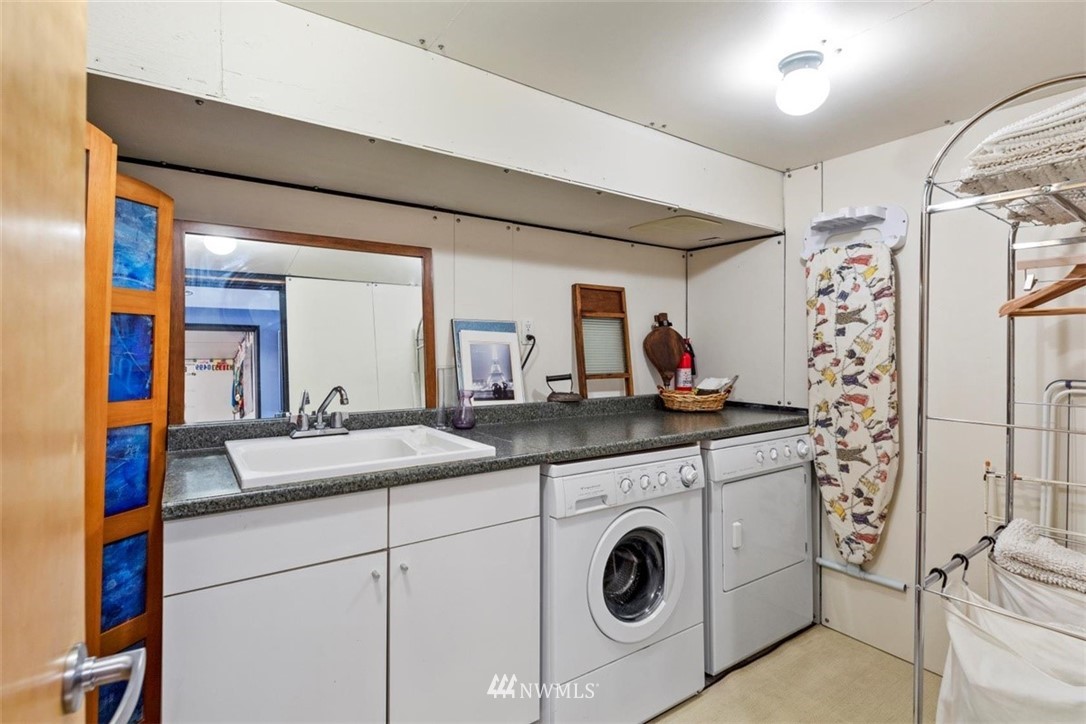 706 West Howe Street Seattle, WA 98119 - Photo 37 of 40 Gallery Image 37